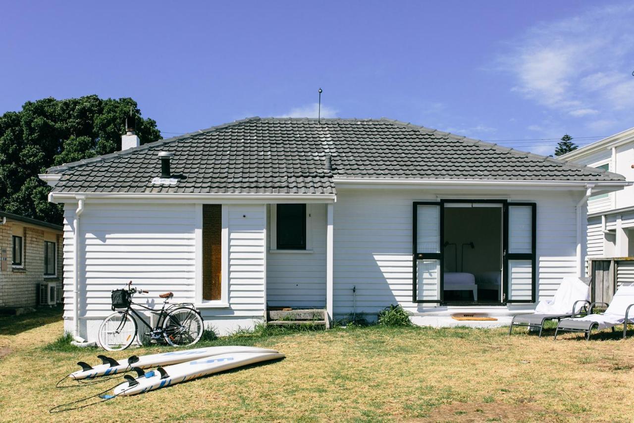Mount Beach House - 40 Seconds From The Beach Mount Maunganui Bagian luar foto